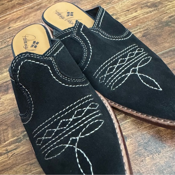 Patricia Nash Battista Mule - Picture 11 of 13